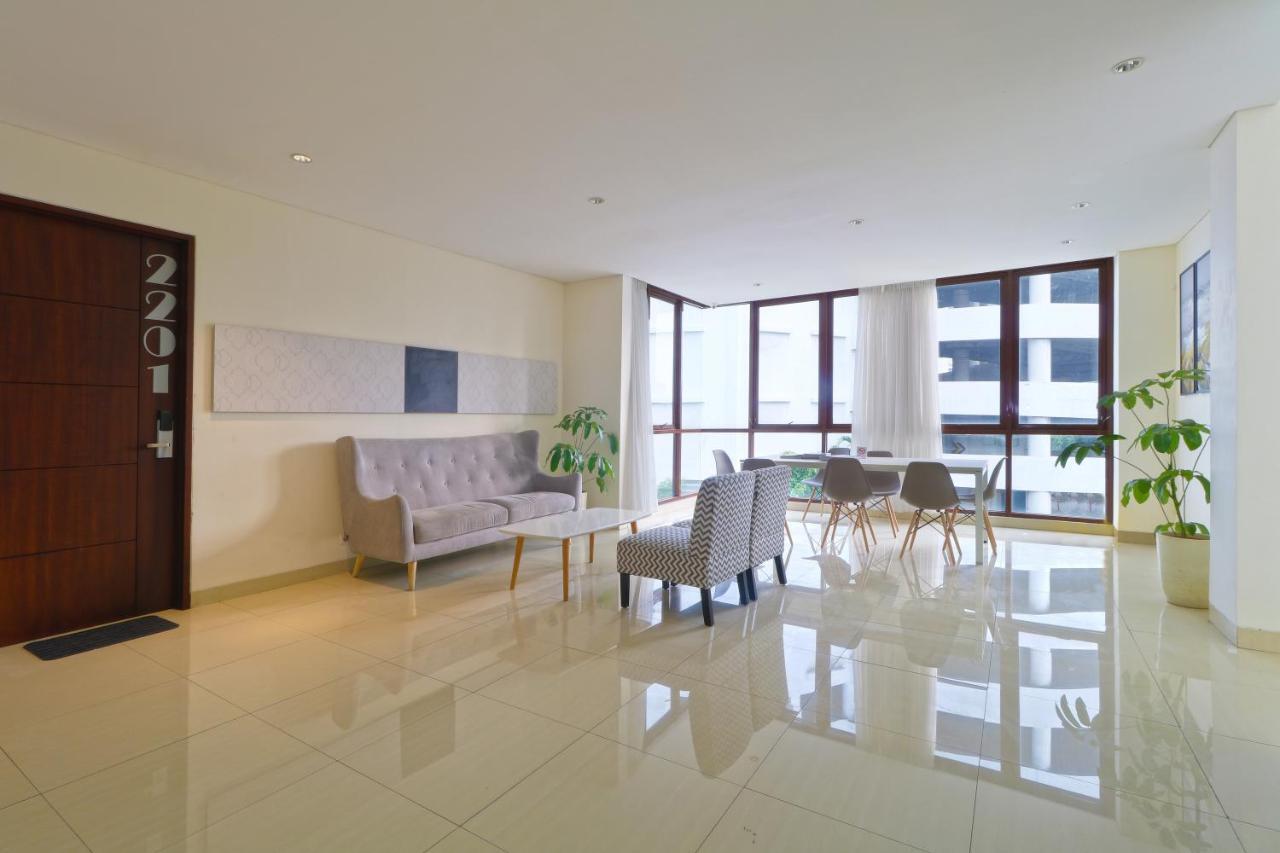 Plaza 54 Residence Джакарта Экстерьер фото