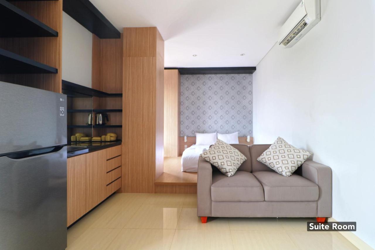 Plaza 54 Residence Джакарта Экстерьер фото